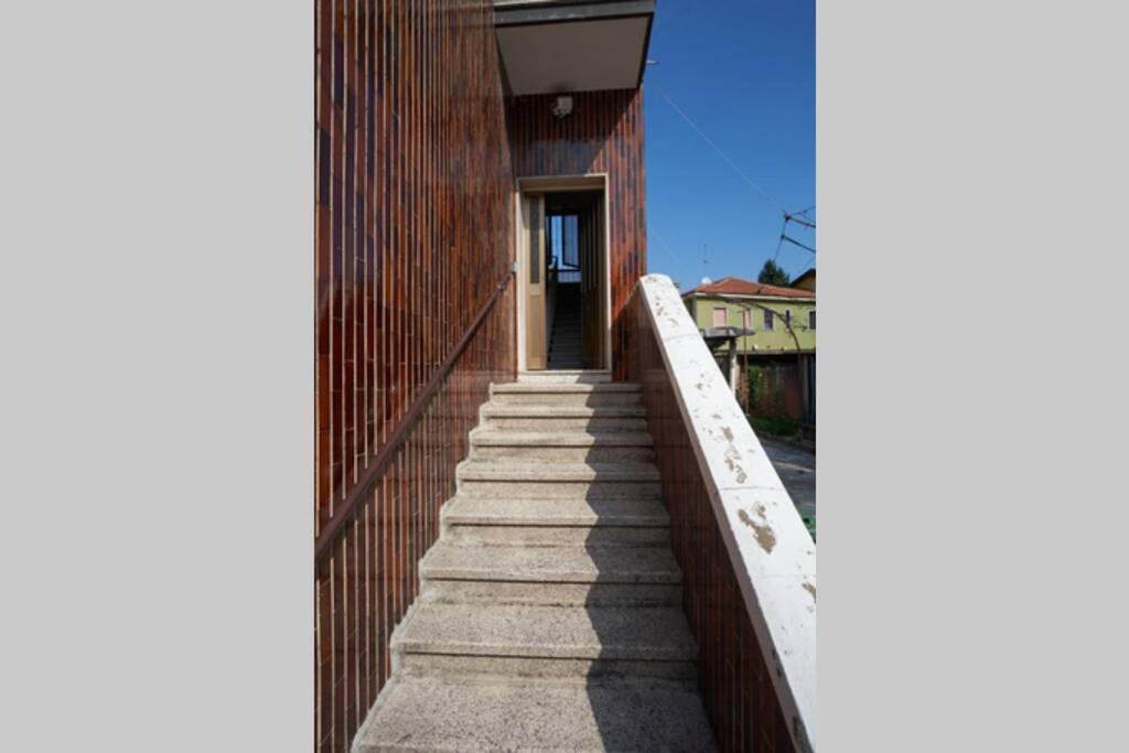 Casa Faby - Family House Milano Baggioアパートメント エクステリア 写真
